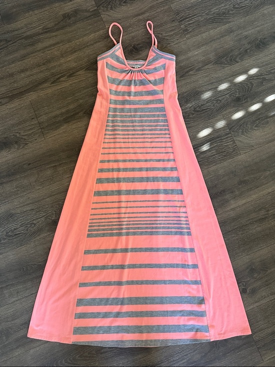 Guess Dresses & Skirts - GUESS Coral & Gray Striped Maxi Dress XS Spaghetti Strap Casual Summer